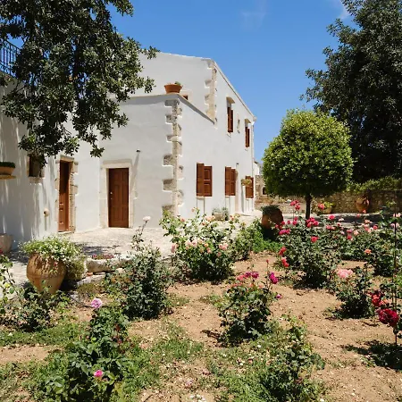 Nikolaos Villa Elefterna